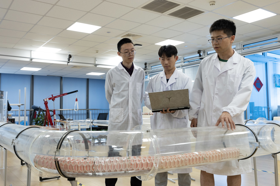 上海AI發(fā)展獲高度認(rèn)可 研究機(jī)構(gòu)加速布局，學(xué)科融合引領(lǐng)創(chuàng)新